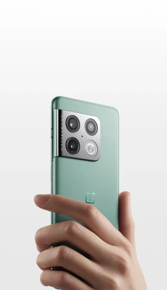OnePlus 10 Pro side view