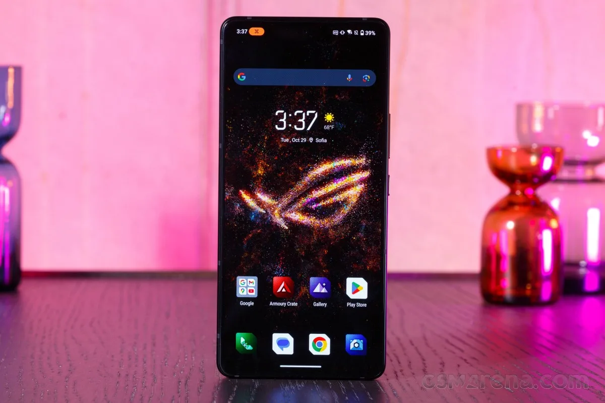 Asus ROG Phone 9 Pro back view