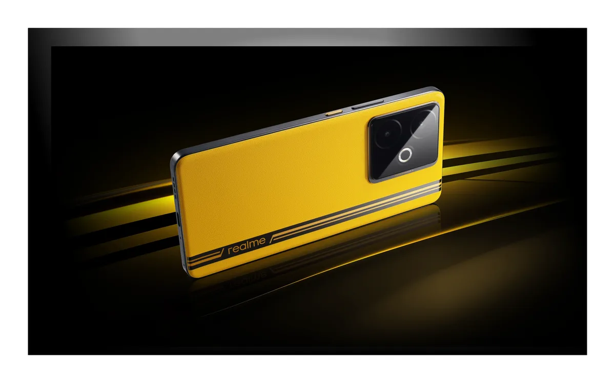 Realme GT 7T back view
