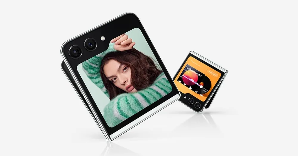 Samsung Galaxy Z Flip 5 back view