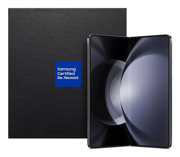 Samsung Galaxy Z Fold 5 side view