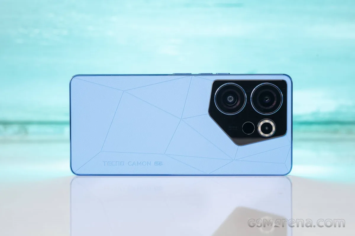 Tecno Camon 20 Premier 5G side view