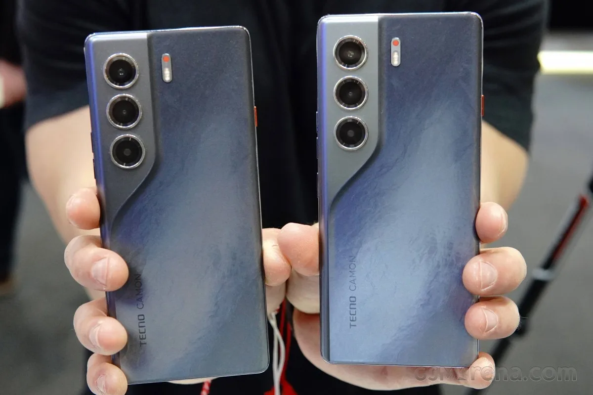 Tecno Camon 40 back view